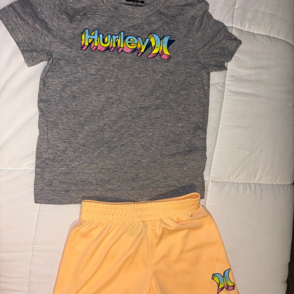 Hurley Multicolour Logo Gray Tee and Peach Neon Shorts Matching Set